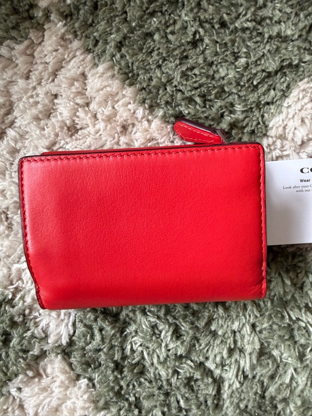 Coach 🌺 Tri-Fold Wallet - Picture 2 of 6